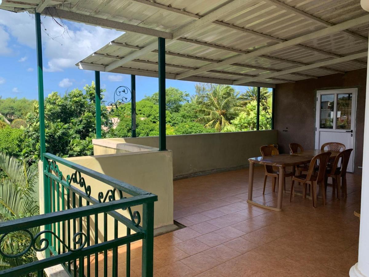 Oasis Tropical Aparthotel Pereybere Beach Buitenkant foto